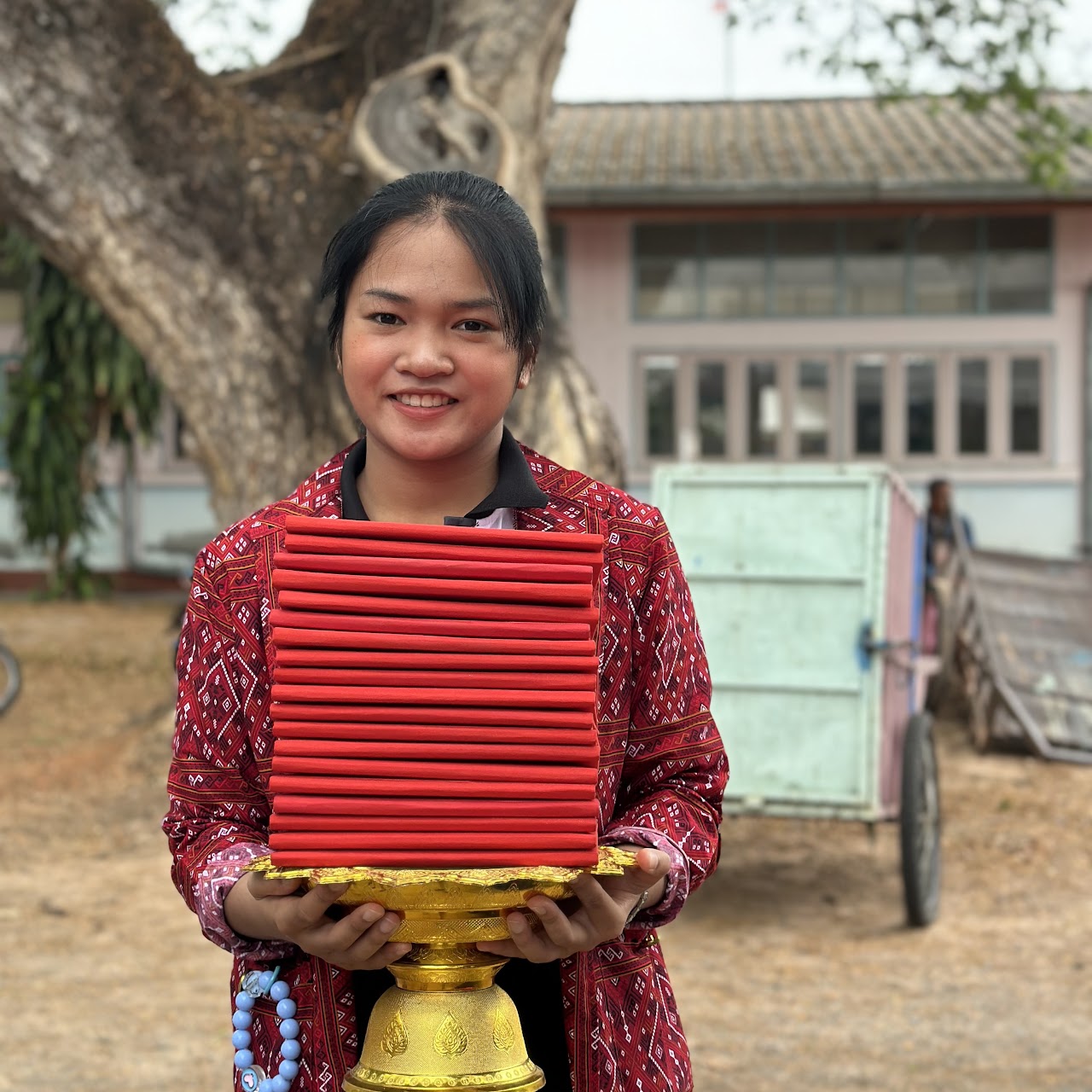 ภาพประจำตัวของ นางสาวเบญจมาภรณ์ ชูศรีวาส